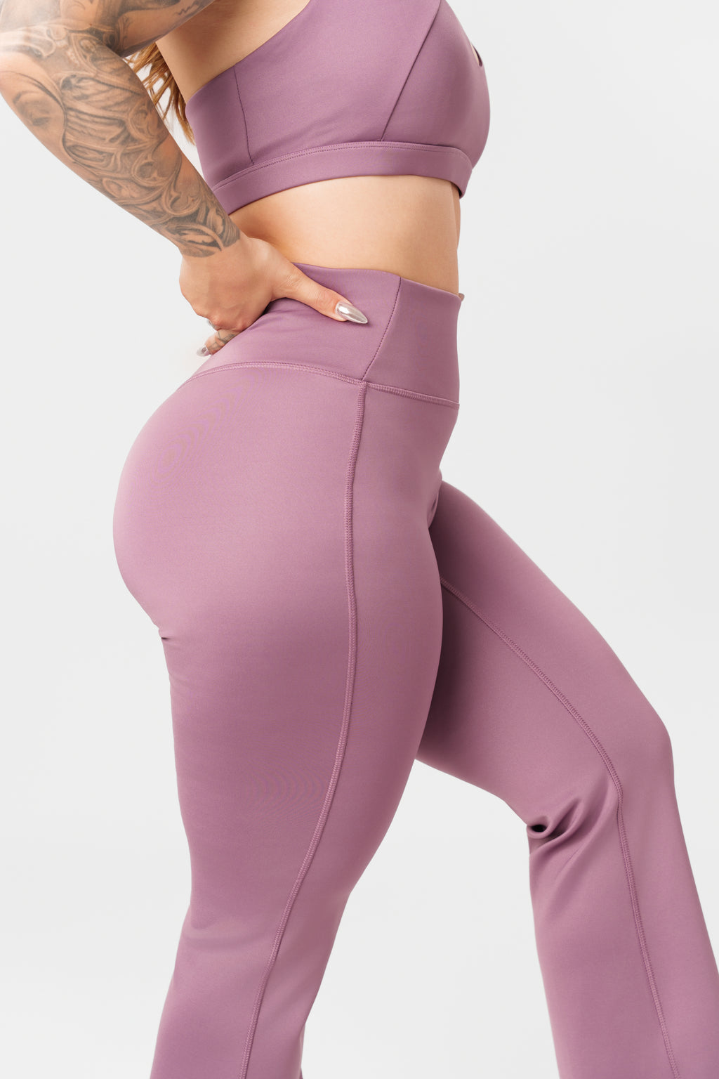 Resolute Flair Legging