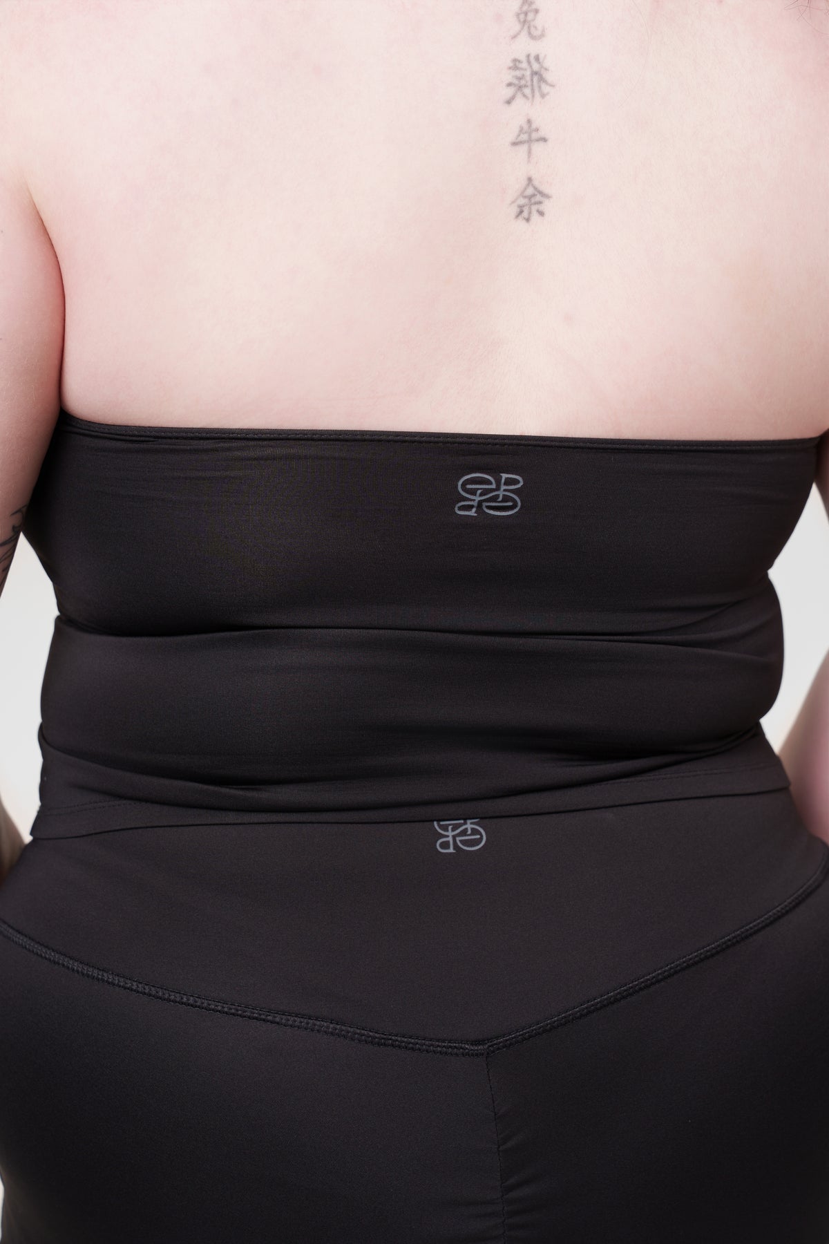 color:midnight_size:xl