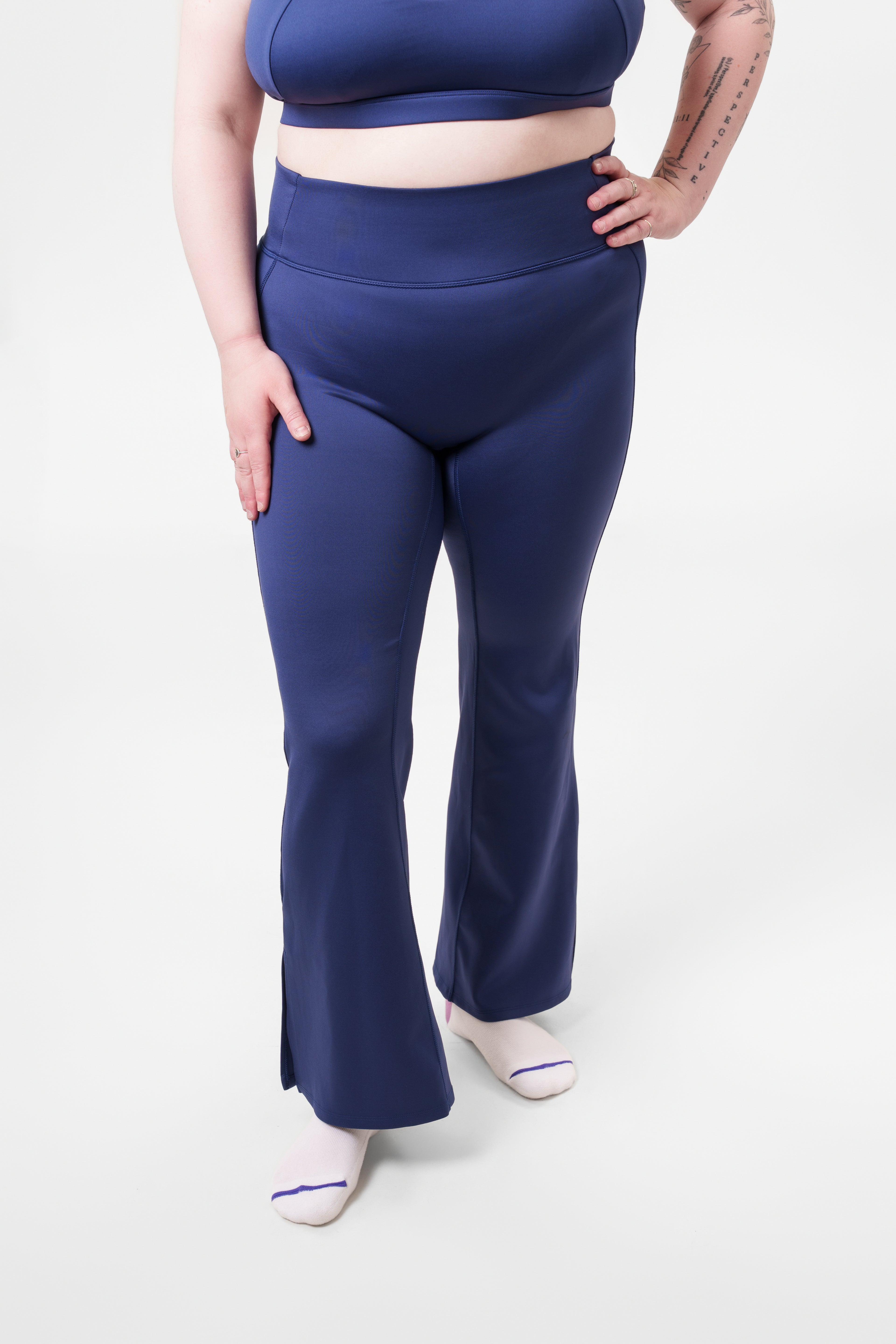 Resolute Flair Legging
