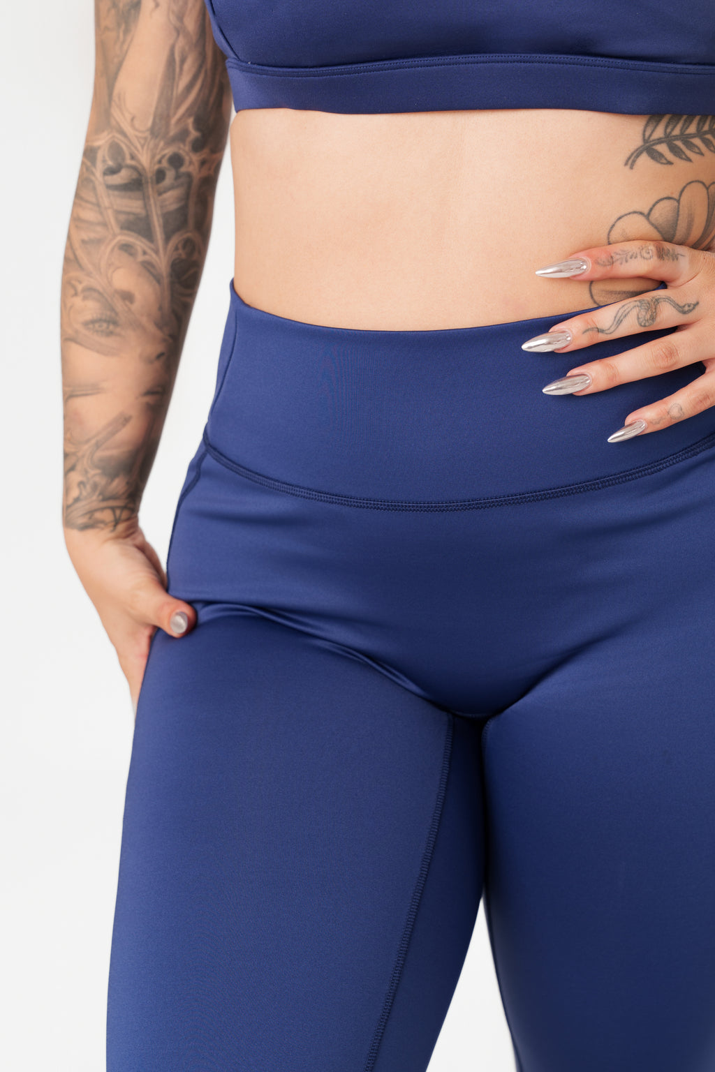 Resolute Flair Legging