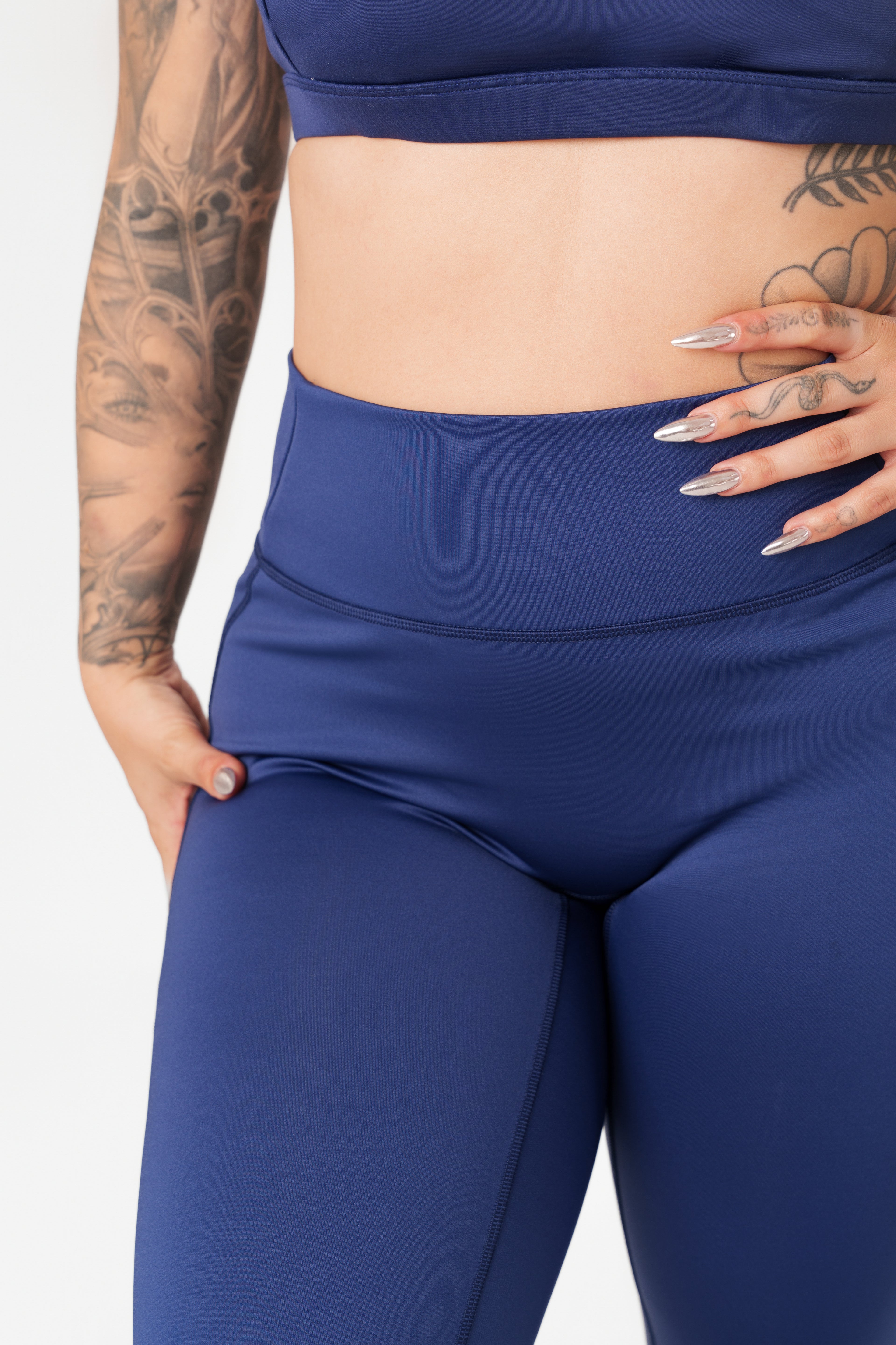 Resolute Flair Legging