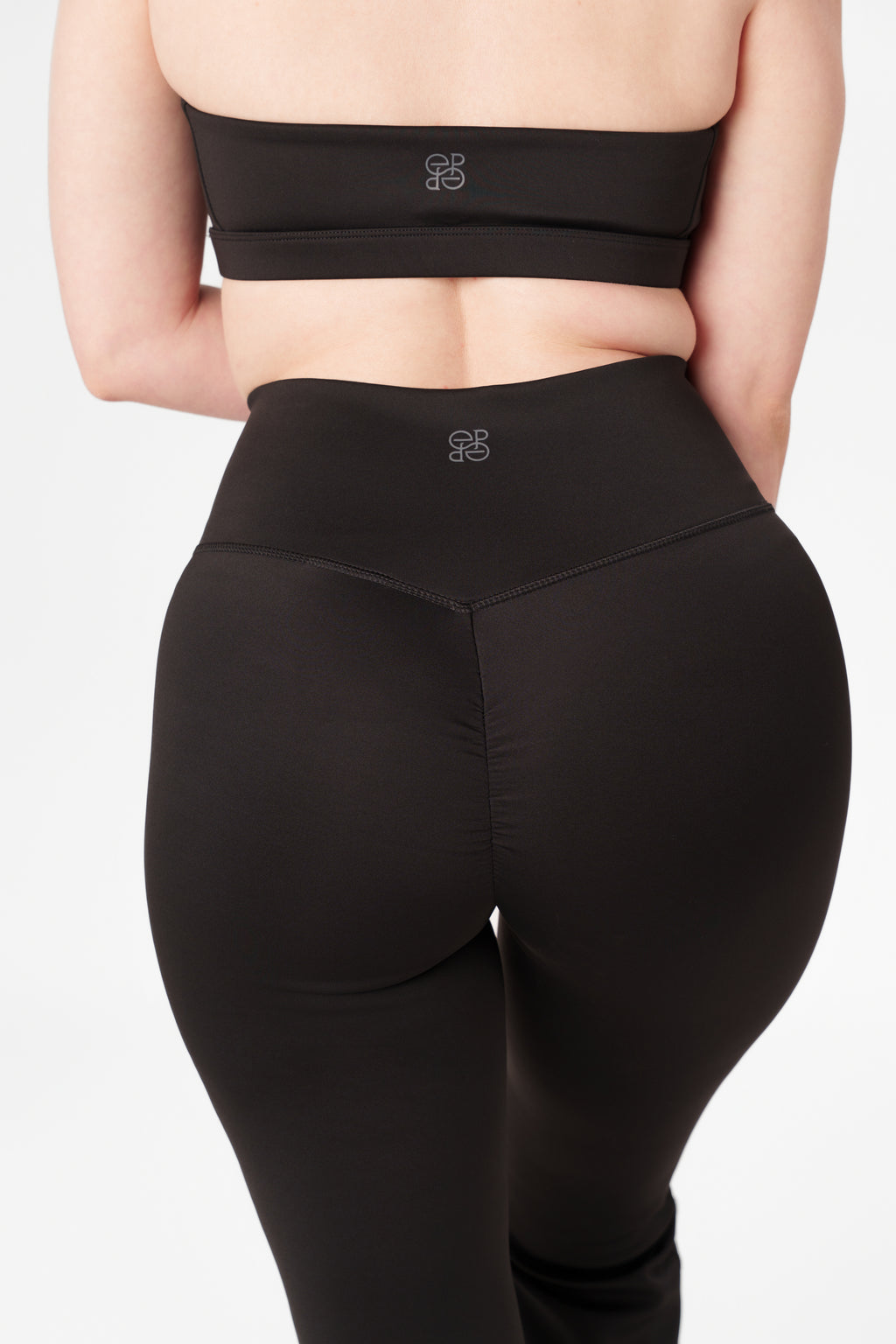 Resolute Flair Legging